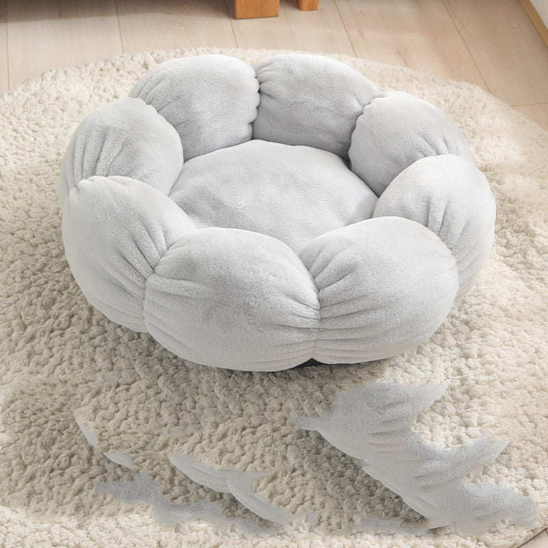 Coussin floral moelleux