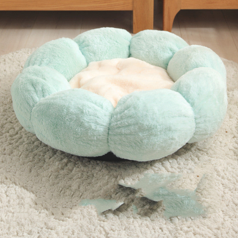 Coussin floral moelleux